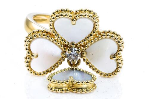 Van Cleef & Arpels Sweet Alhambra Ring