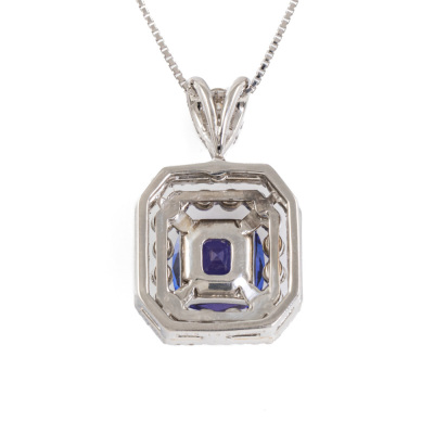 2.26ct Tanzanite & Diamond Pendant - 4