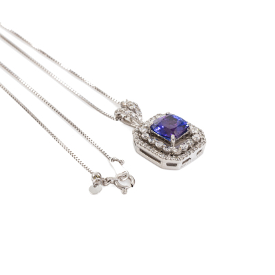 2.26ct Tanzanite & Diamond Pendant - 5