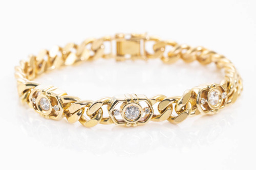 18ct Gold Diamond Bracelet, 57.5 grams