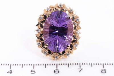 9.00ct Amethyst and Diamond Ring - 2