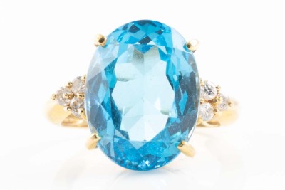 11.30ct Topaz and Diamond Ring