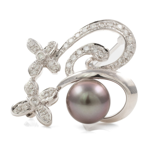 9.5mm Tahitian Pearl and Diamond Brooch