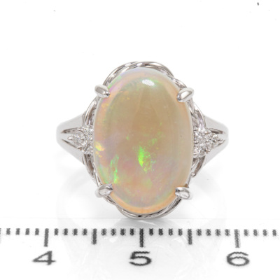 3.00t Opal and Diamond Ring - 2