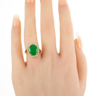 Jade and Diamond Ring - 6