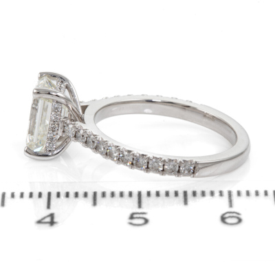 2.02ct Emerald cut Diamond Ring GIA - 4