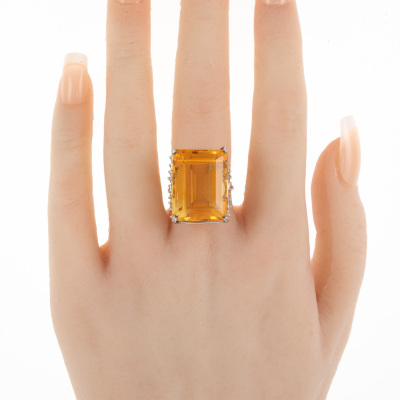 24.15ct Citrine and Diamond Ring - 6