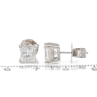 2.00ct Diamond Studs GIA E-F P1 - 4