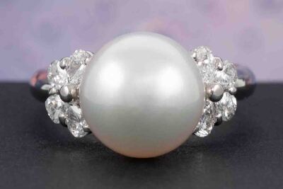 11.2mm South Sea Pearl and Diamond Ring - 7