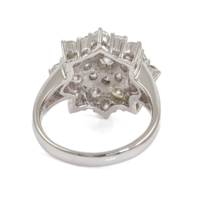 2.05ct Diamond Dress Ring - 4