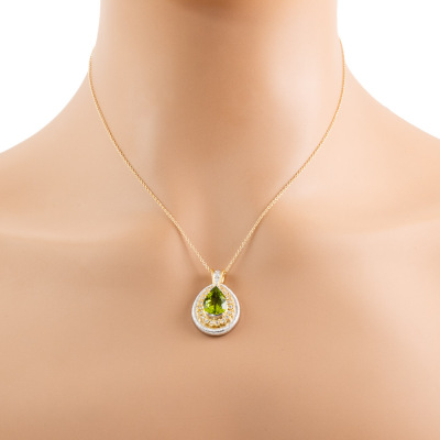 3.06ct Peridot & Diamond Pendant - 6