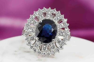 2.98ct Sapphire & 1.30ct Diamond Ring - 8