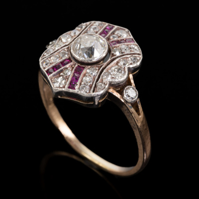 Art Deco Ruby and Diamond Ring - 5