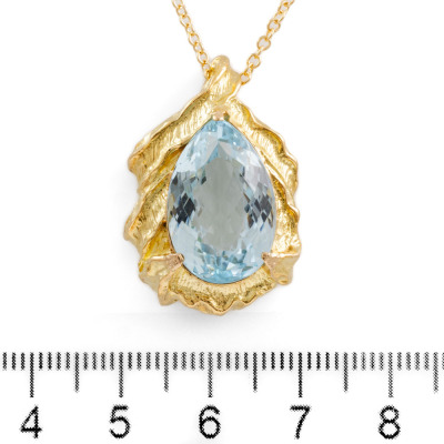 11.85ct Aquamarine Pendant - 2