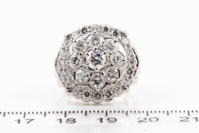 3.05ct Diamond Dress Ring 17.1g - 2