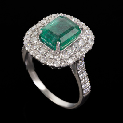 2.44ct Emerald & Diamond Ring - 6