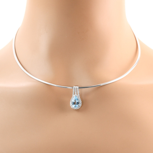 1.55ct Aquamarine and Diamond Pendant