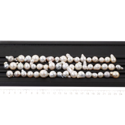 50 Loose South Sea Pearl 134.7g - 2