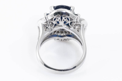 6.17ct Sapphire & 1.42ct Diamond Ring - 5