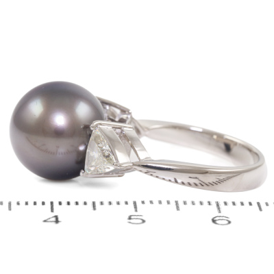 12.3mm Tahitian Pearl and Diamond Ring - 3