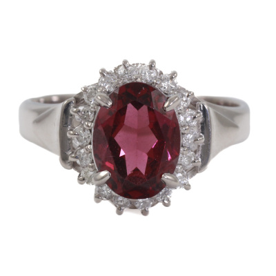 2.02ct Garnet and Diamond Ring