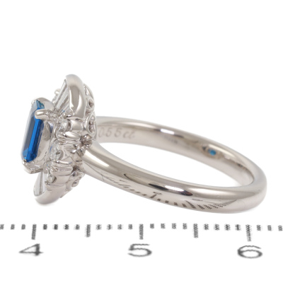 0.43ct Aquamarine and Diamond Ring - 3