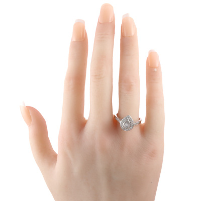 0.26ct Centre Diamond Halo Ring - 6