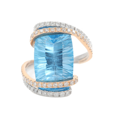 11.24ct Blue Topaz and Diamond Ring