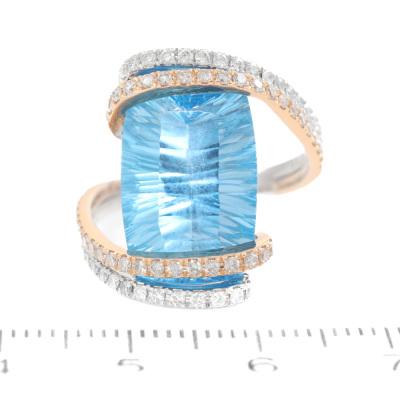 11.24ct Blue Topaz and Diamond Ring - 2