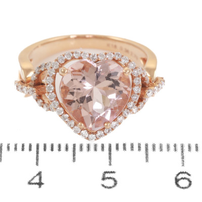 2.79ct Morganite & Diamond Ring - 2