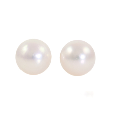 8.4-8.3mm Akoya Pearl Stud Earrings