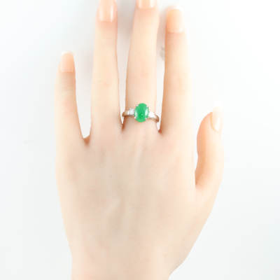 3.08ct Jade & Diamond Ring - 6