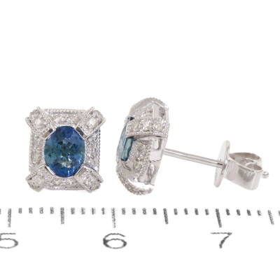 1.09ct Sapphire and Diamond Earrings - 3