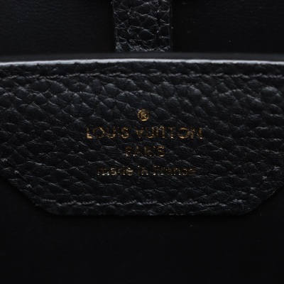 Louis Vuitton Taurillon Capucines MM - 4