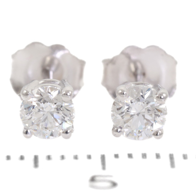 0.60ct Diamond Studs GIA D VS1 - 2