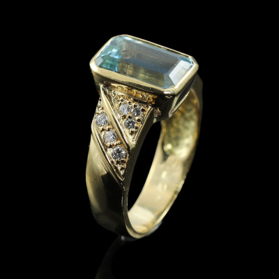 1.80ct Aquamarine & Diamond Ring - 5