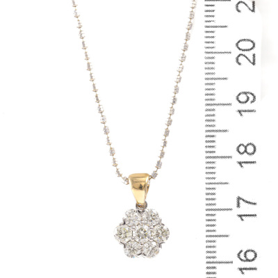 1.05ct Diamond Dress Pendant - 3