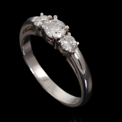 0.57ct Diamond Trilogy Ring - 5