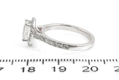 1.00ct Centre Diamond Ring GIA E SI1 - 3