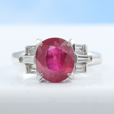 3.23ct Ruby and Diamond Ring - 8