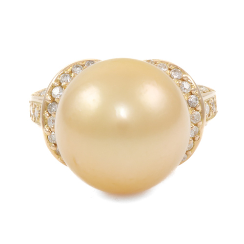 14mm South Sea Pearl & Diamond Ring