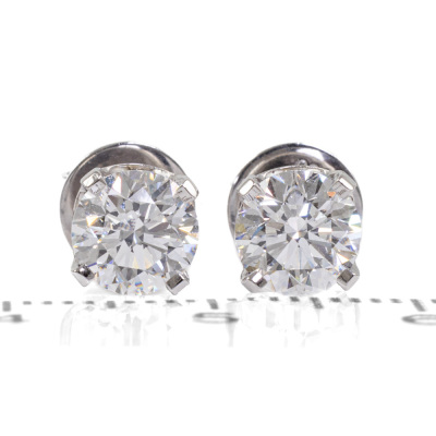 2.00ct Diamond Studs GIA D E VVS1 - 2