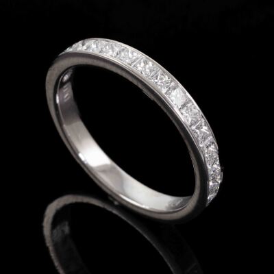 1.00ct Diamond Half Hoop Eternity Ring - 5