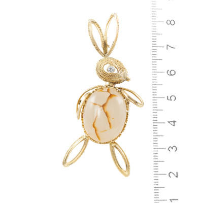 Quartz and Diamond Rabbit Brooch - 3