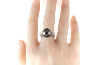 12.8mm Tahitian Pearl and Diamond Ring - 2