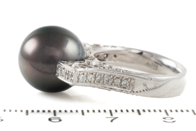 12.8mm Tahitian Pearl and Diamond Ring - 5