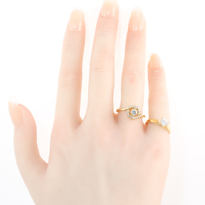 Set of Two Diamond Rings - 5