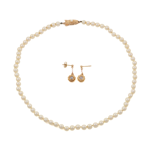 Set of Akoya Pearl & Diamond Jewellery