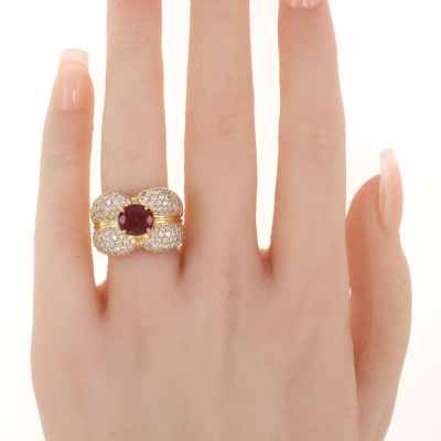 2.00ct Thai Ruby & Diamond Ring GIA - 7