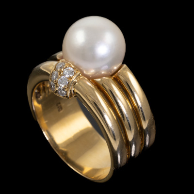 9.8mm South Sea Pearl and Diamond Ring - 5